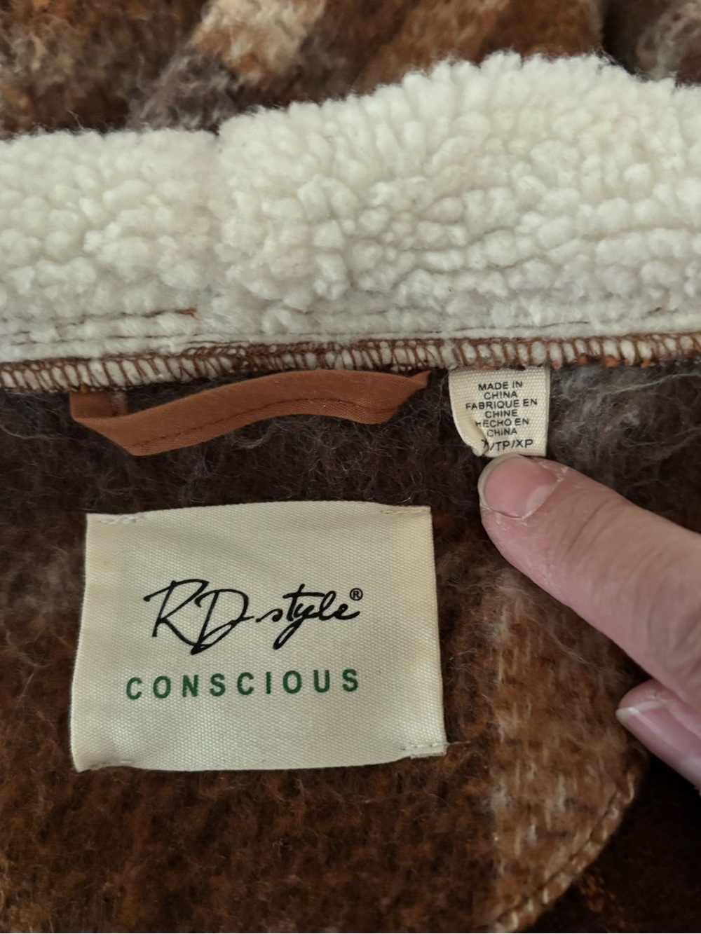 RD Style Plaid Hooded Coat in Brown, Cream & Tan R1 - Picture 13 of 16